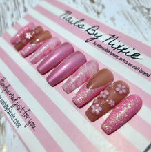 Load image into Gallery viewer, My Fairytale - press on nail set
