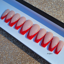 Load image into Gallery viewer, Red Diva nail set

