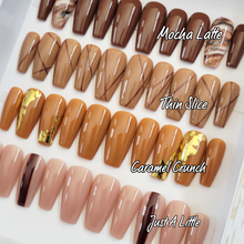 Load image into Gallery viewer, Caramel Crunch Press On nail set
